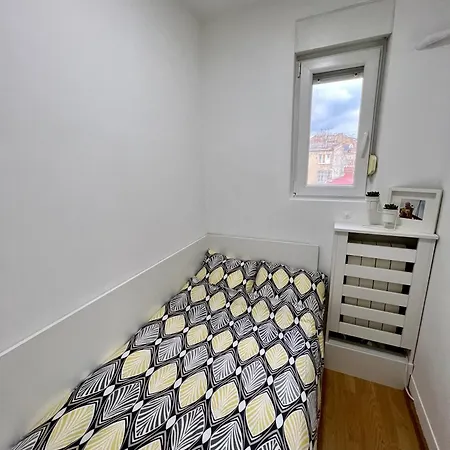 Cozy In Downtown בלגרד