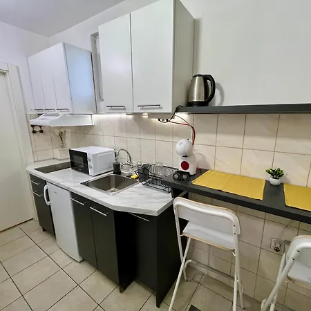 Cozy In Downtown Appartamento