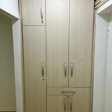 Cozy In Downtown דירה *